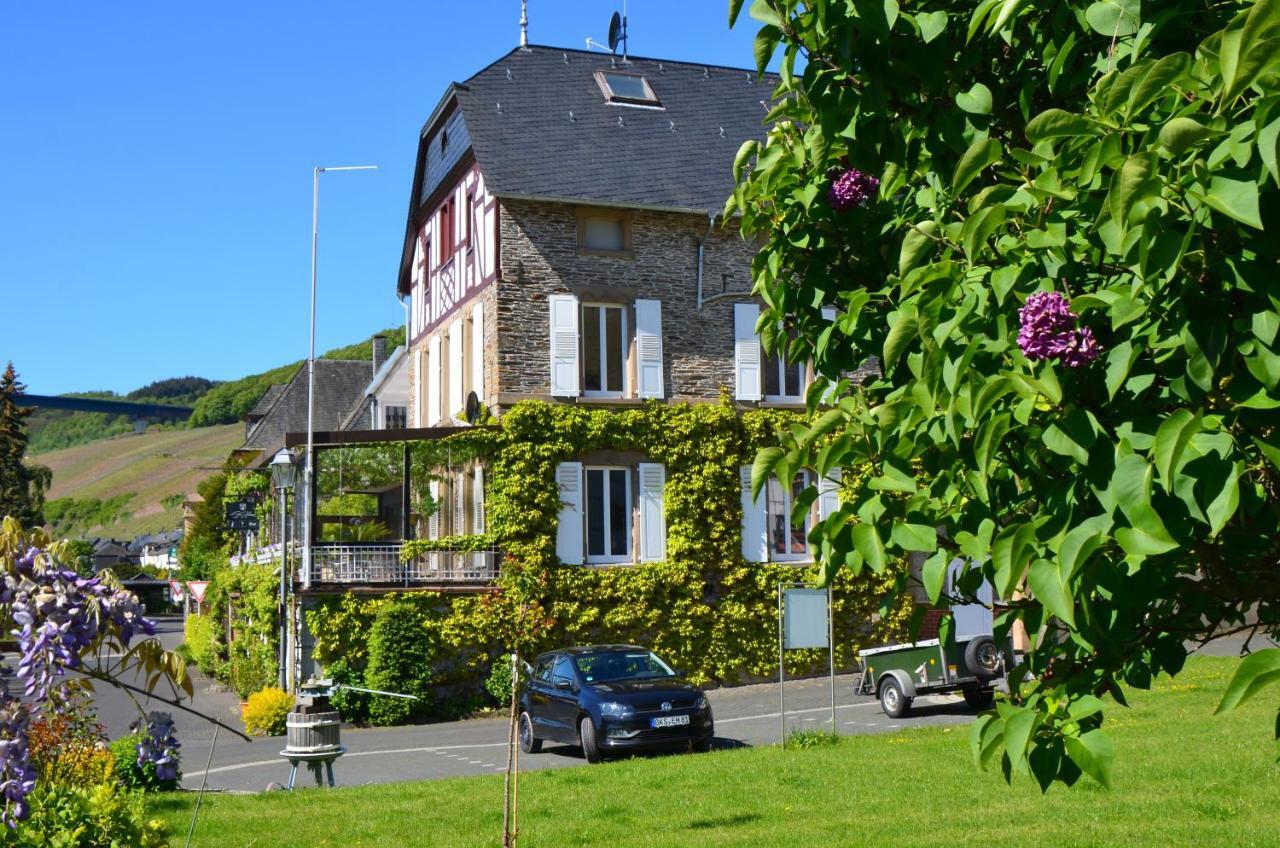 Weingut Erbes-Henn Hotel Uerzig Luaran gambar